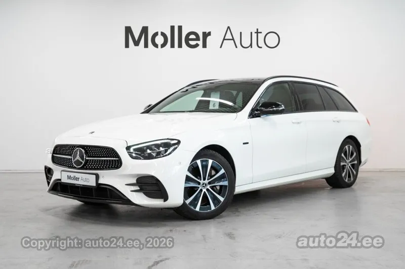 Mercedes-Benz E 300 - 1