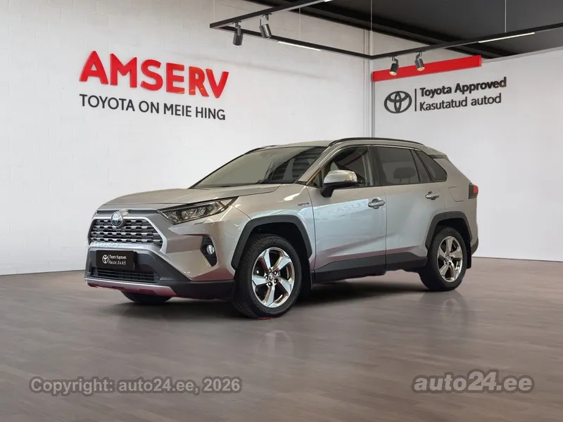 Toyota RAV4 - 1