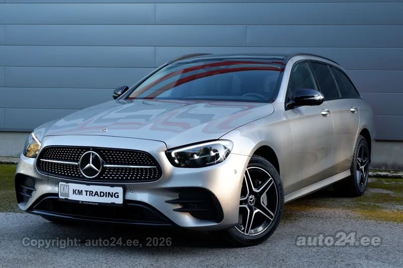 Mercedes-Benz E 300 - 1