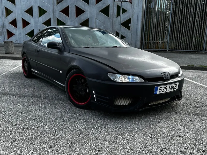 Peugeot 406 - 1