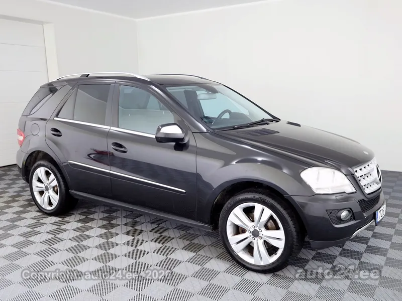 Mercedes-Benz Mercedes-Benz ML 320