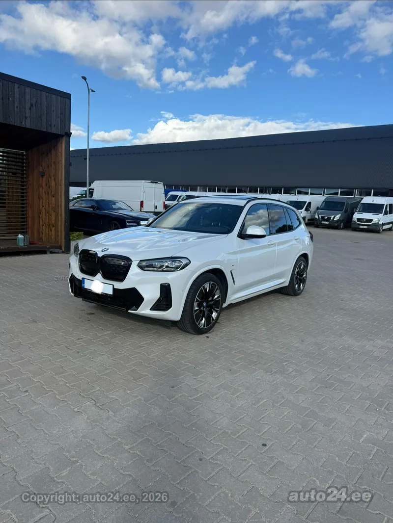 BMW BMW iX3