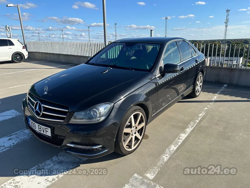 Mercedes-Benz C 220 - 1