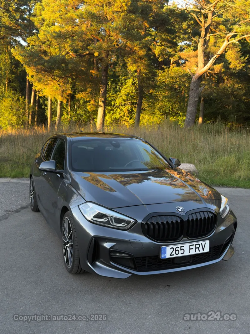BMW 120 - 1