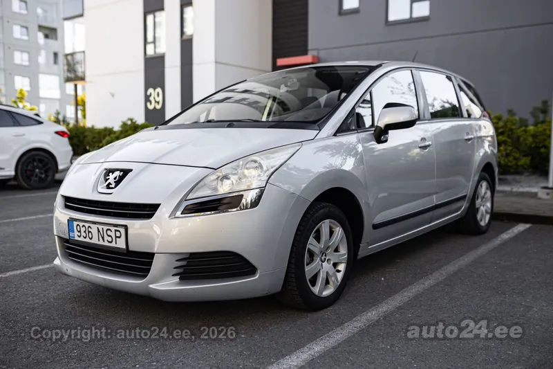 Peugeot 5008 - 1