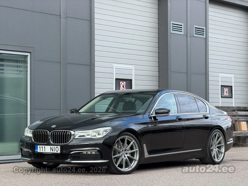 BMW 740 - 1