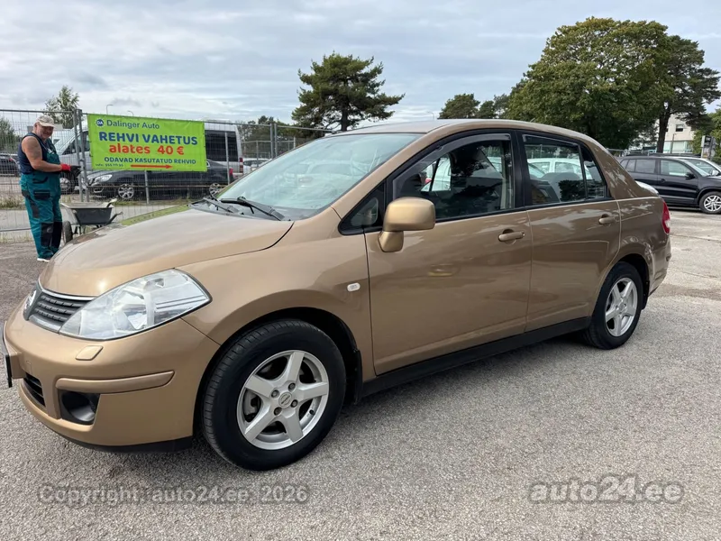 Nissan Nissan Tiida