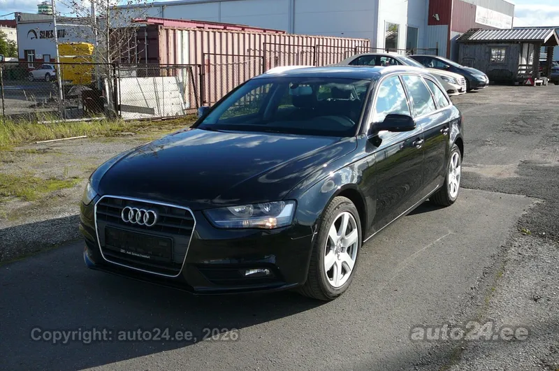 Audi A4 - 1