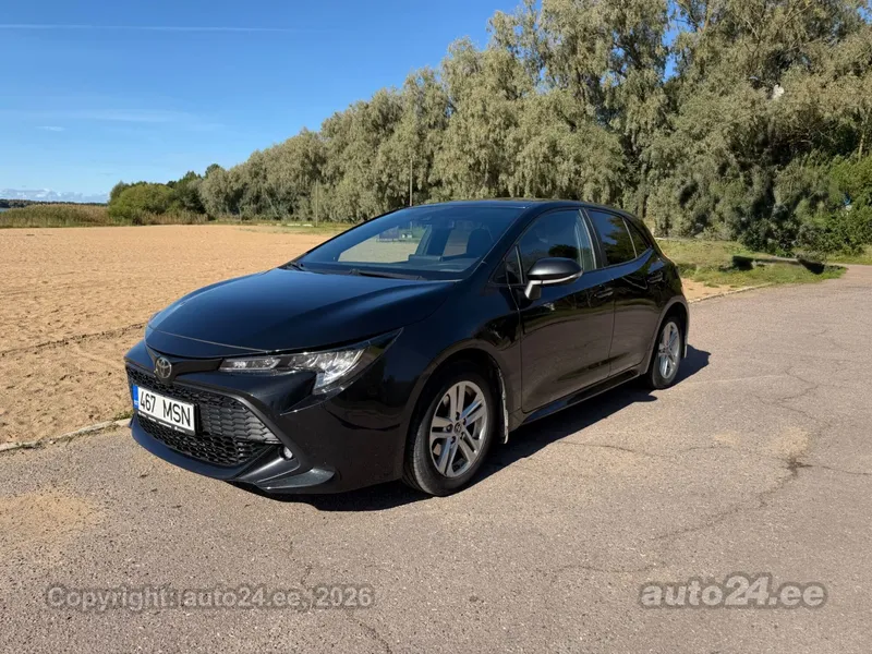 Toyota Corolla - 1
