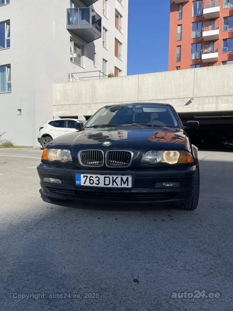 BMW BMW 318
