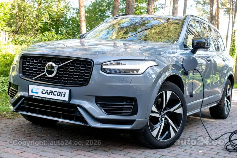 Volvo XC90 - 1