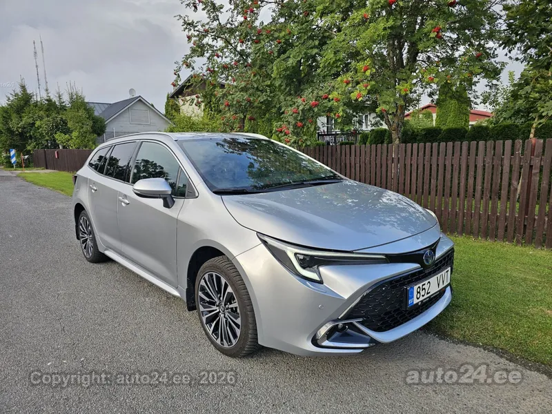 Toyota Corolla - 1