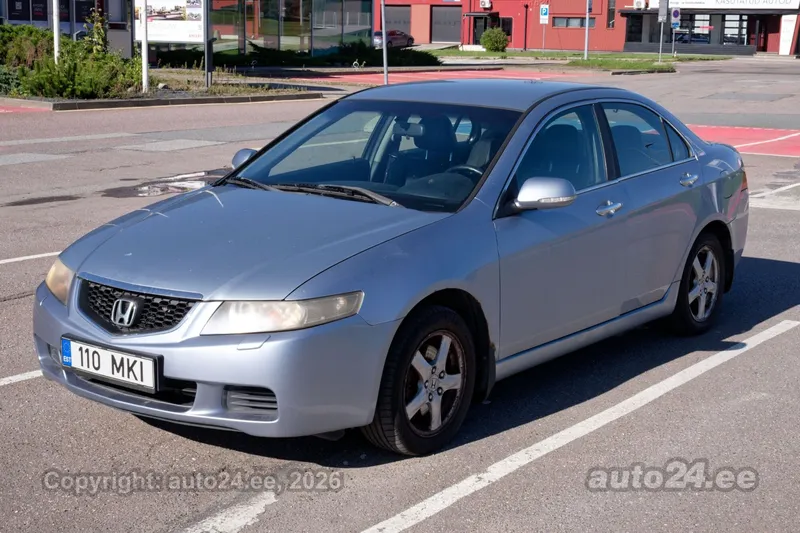 Honda Accord - 1