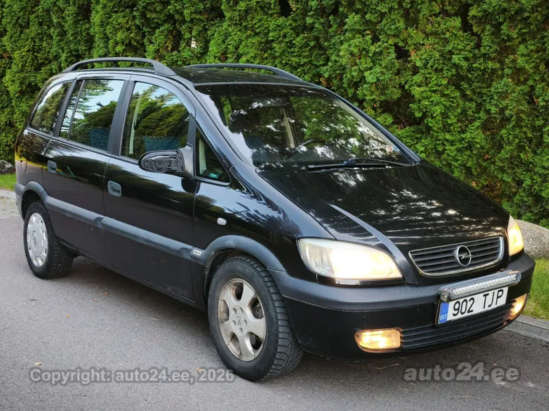 Opel Zafira - 1