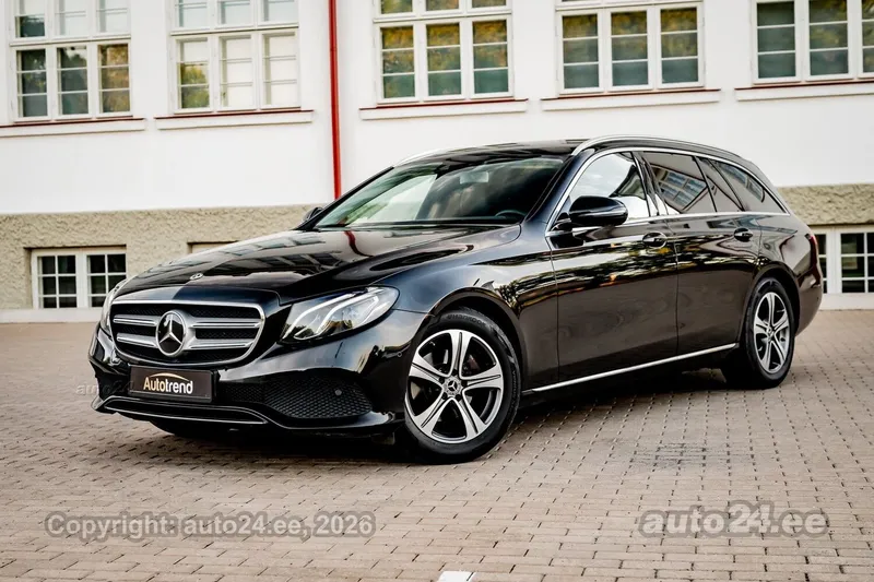 Mercedes-Benz Mercedes-Benz E 220