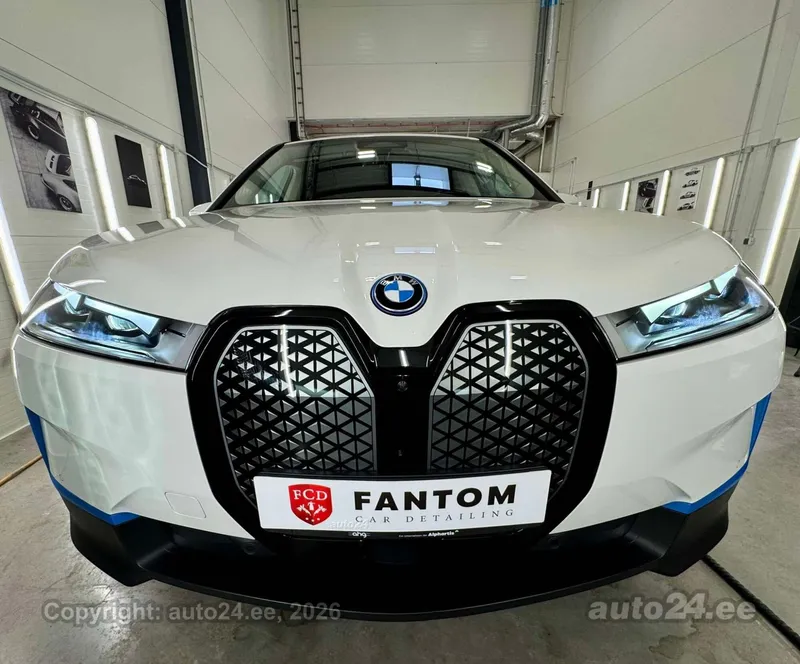 BMW BMW iX xDrive 40