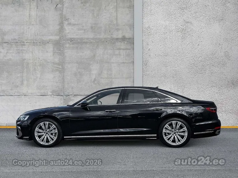 Audi A8 - 1
