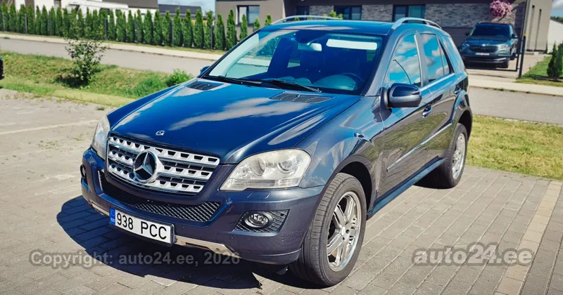 Mercedes-Benz ML 350 - 1