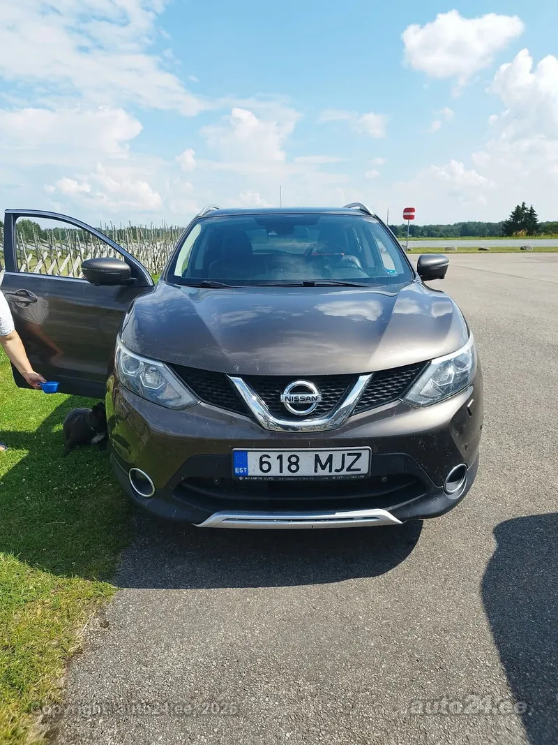 Nissan Qashqai - 1