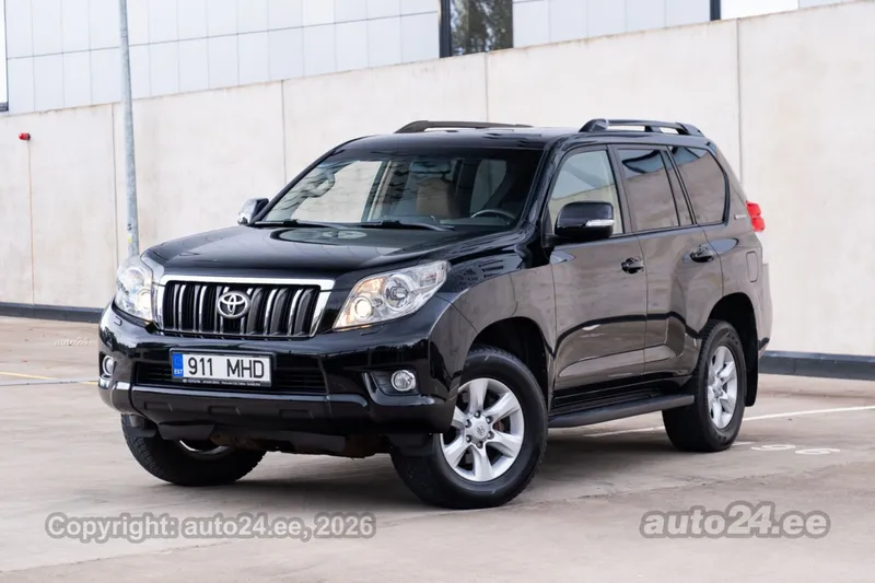 Toyota Land Cruiser - 1