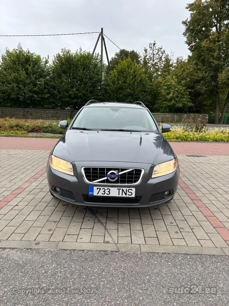 Volvo V70 - 1