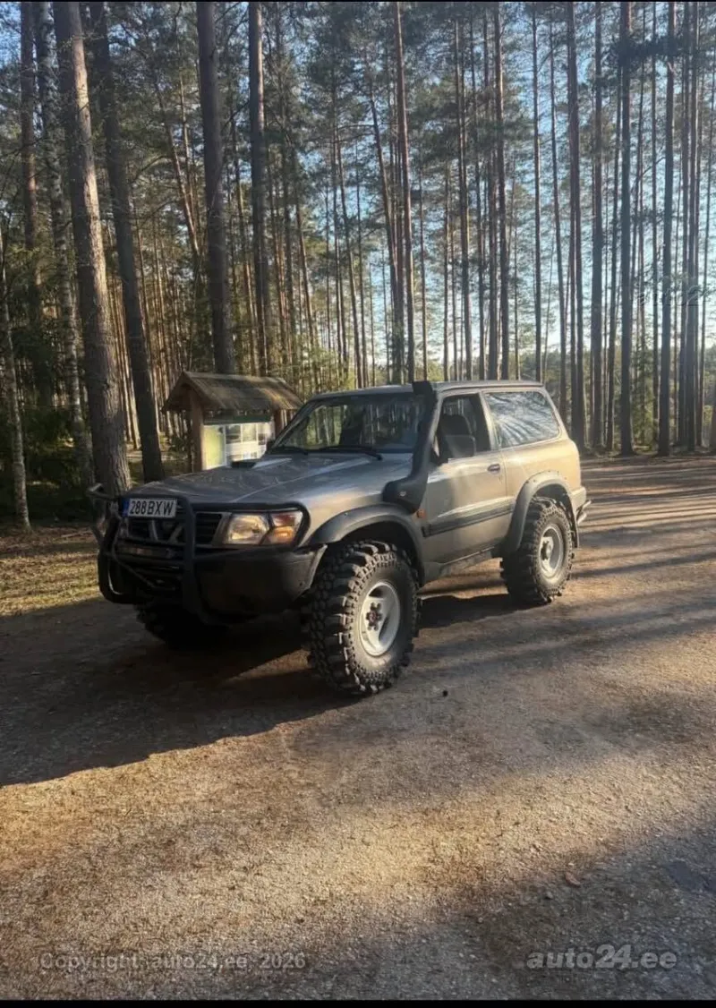 Nissan Patrol - 1