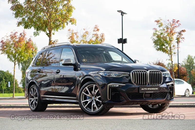 BMW BMW X7 M50