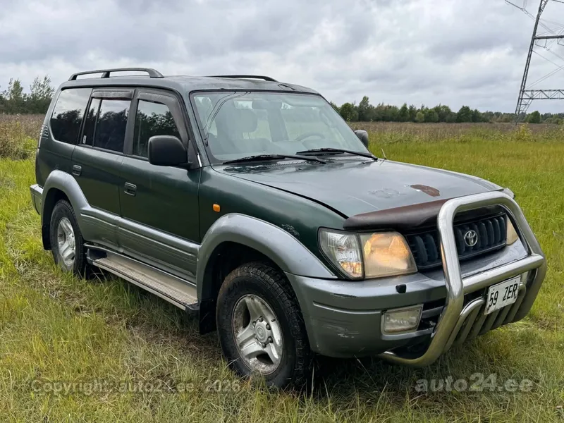 Toyota Land Cruiser - 1