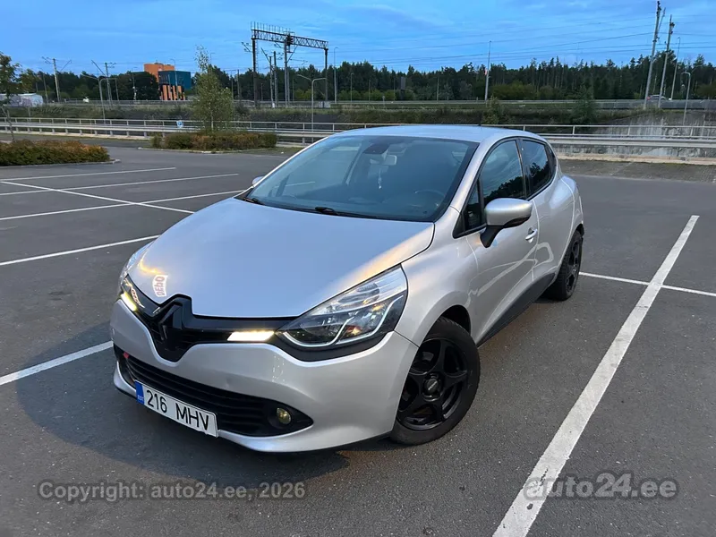 Renault Clio - 1