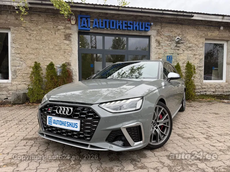 Audi Audi S4