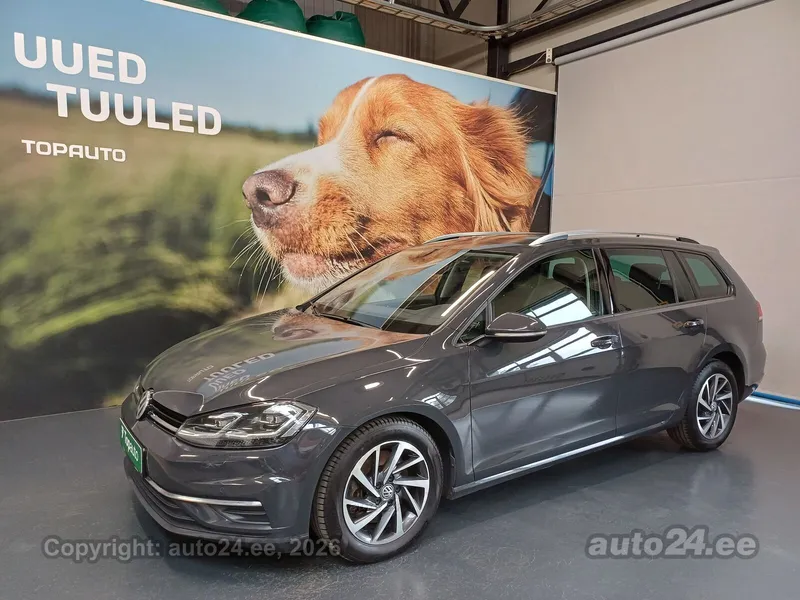 Volkswagen Golf - 1