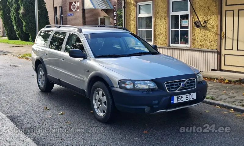 Volvo XC70 - 1