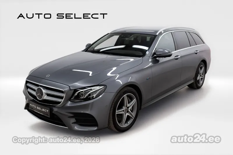 Mercedes-Benz E 300 - 1