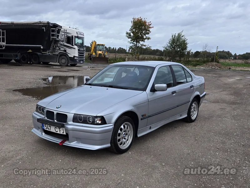 BMW BMW 318