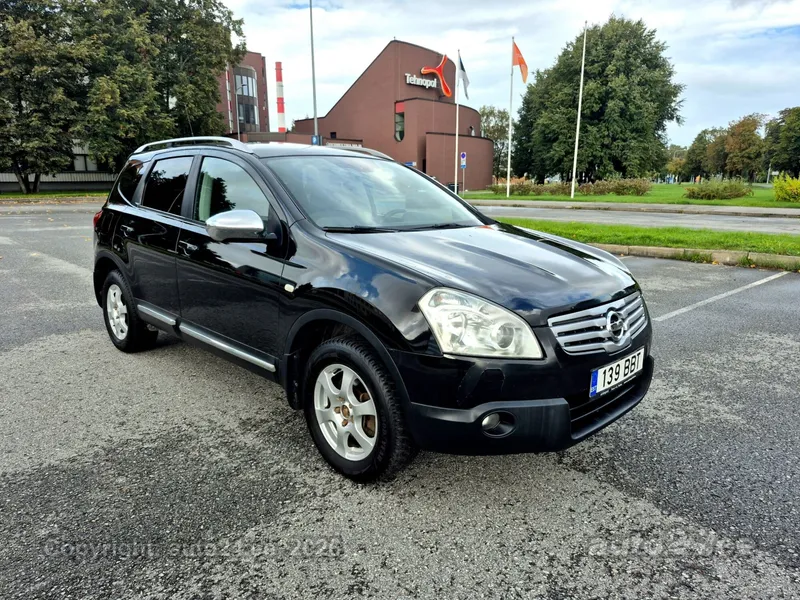 Nissan Nissan Qashqai+2