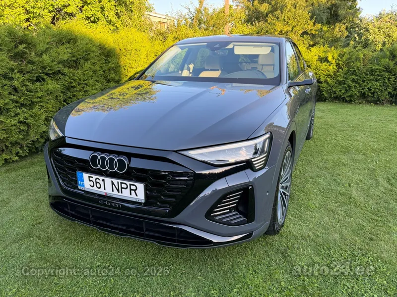 Audi Audi Q8