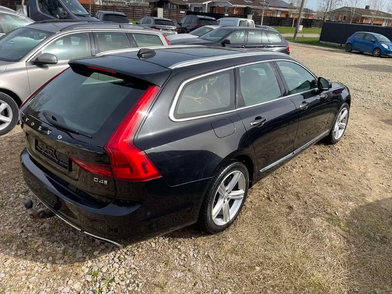 Volvo Volvo V90