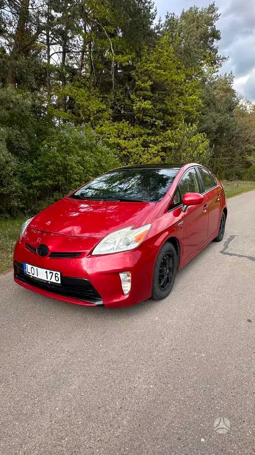 Toyota Prius - 1