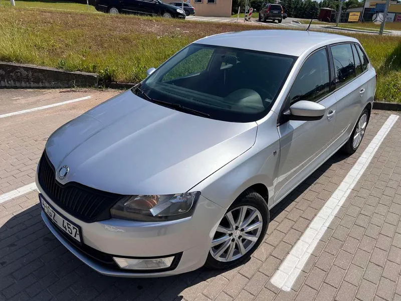 Škoda Rapid - 1