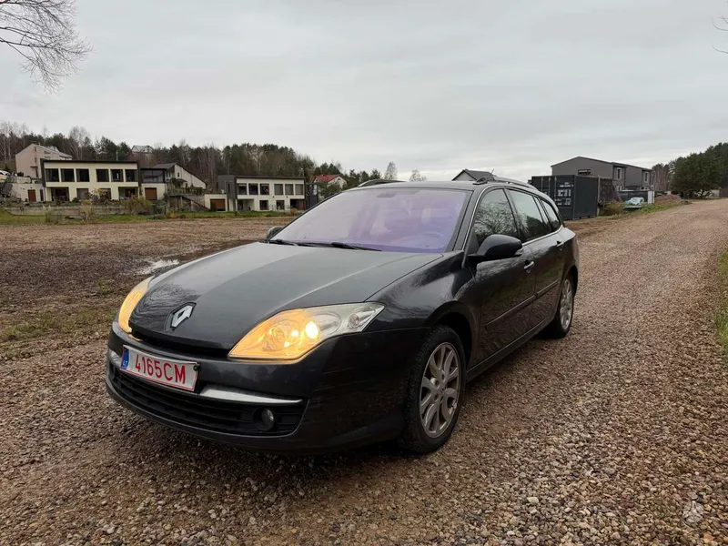 Renault Laguna - 1