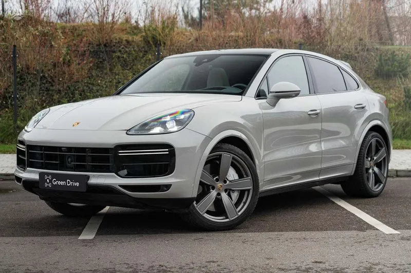 Porsche Cayenne Coupe - 1