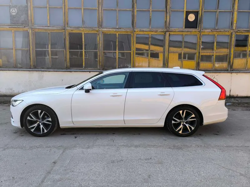 Volvo Volvo V90