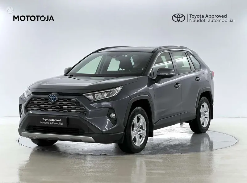 Toyota RAV4 - 1