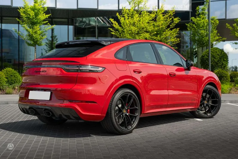 Porsche Cayenne Coupe - 1