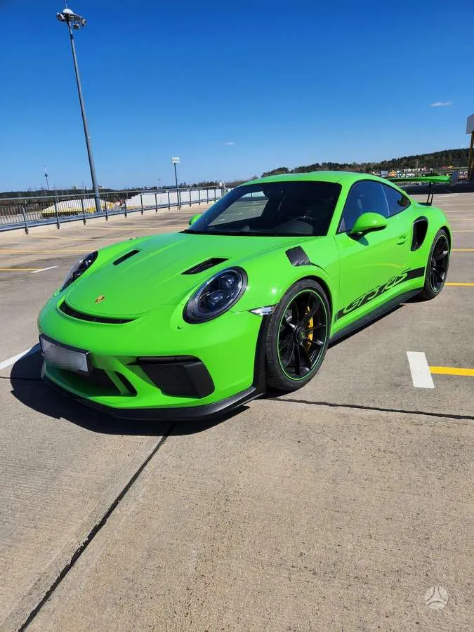 Porsche 911 - 1