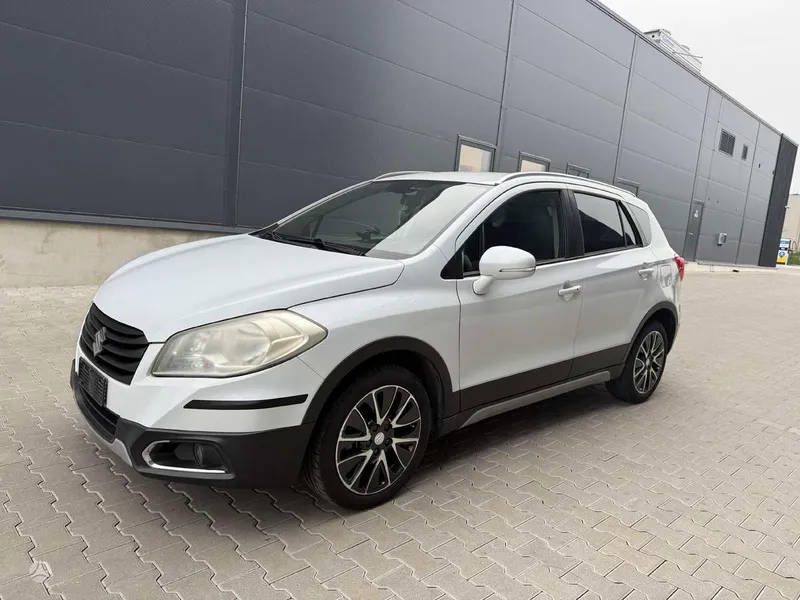 Suzuki SX4 S-Cross - 1
