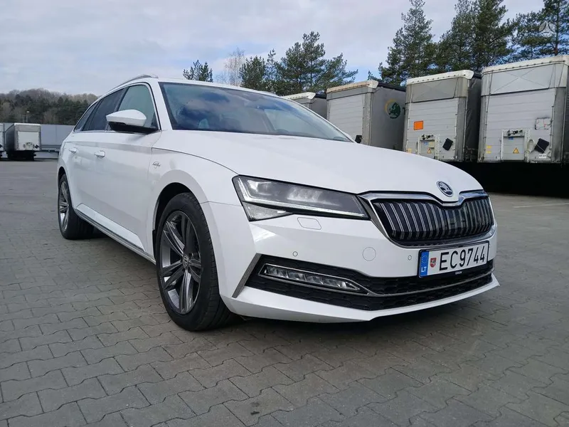 Škoda Superb - 1