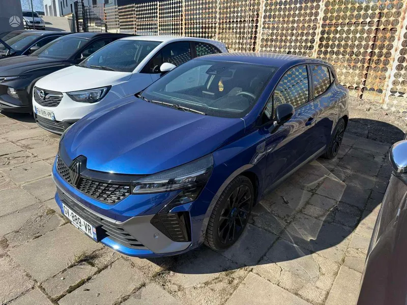 Renault Clio - 1