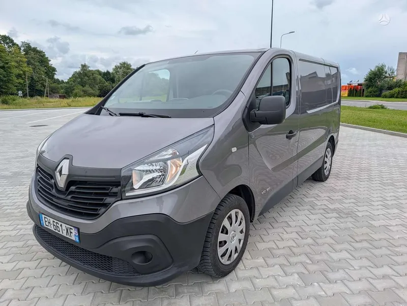 Renault Trafic - 1
