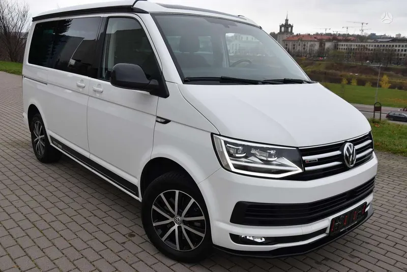 Volkswagen California - 1